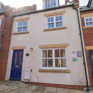 https://adventure-cottage.yorkshirehotels.net